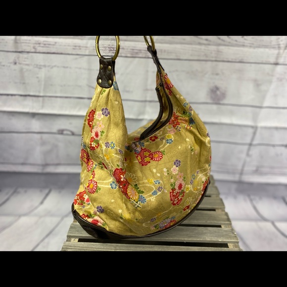 Boho Floral Golden Shoulder Bag - Picture 6 of 12